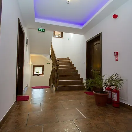 Pensiunea Royal Garden Sîmbăta de Sus